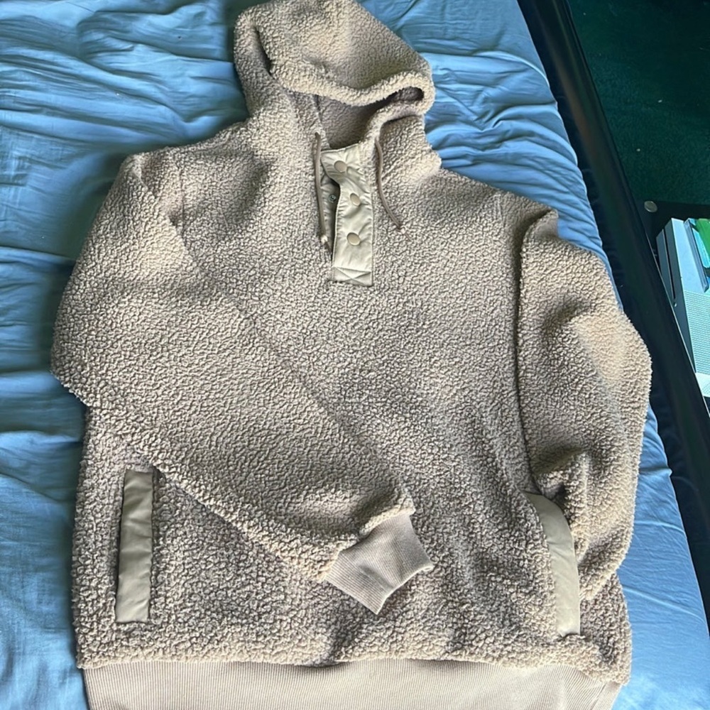 Fuzzy old navy hoodie
